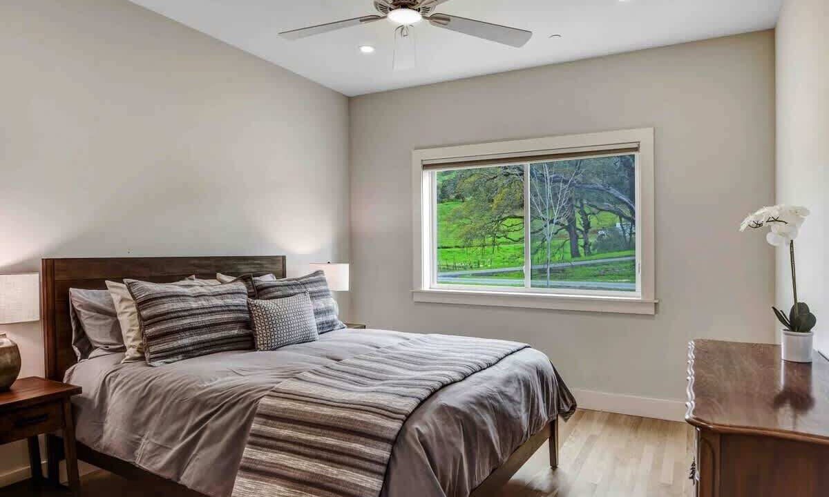 Photo of Bedroom in Santa Rosa