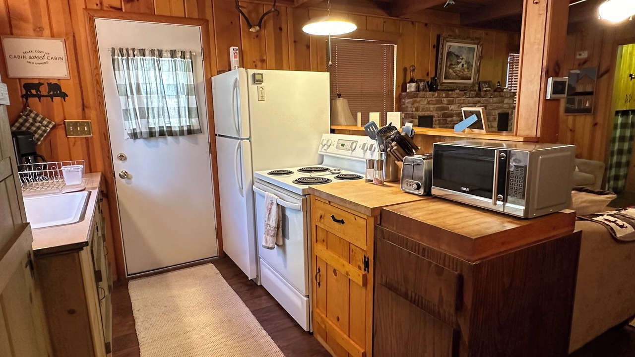 Photo of Kitchen in Mi-Wuk Village