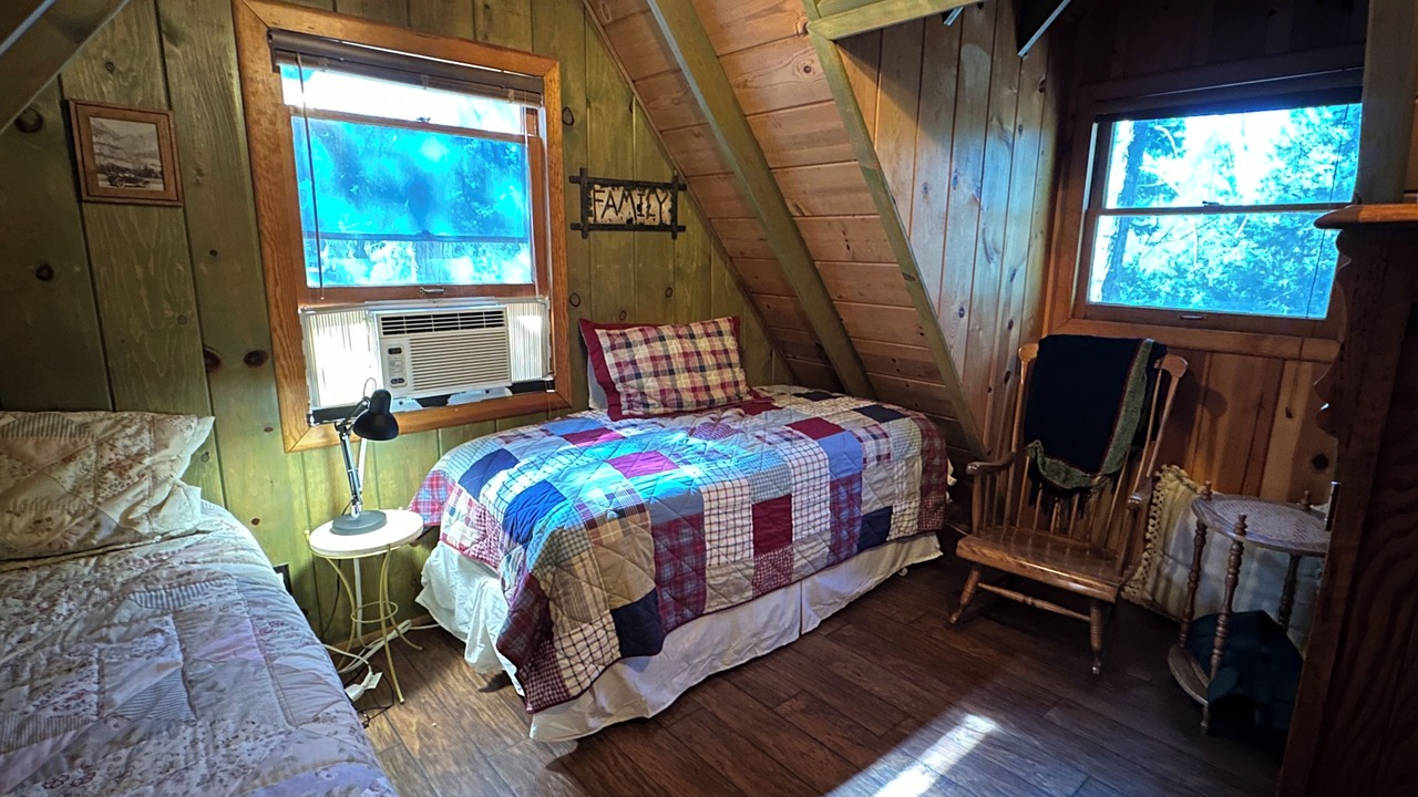 Photo of Bedroom in Mi-Wuk Village