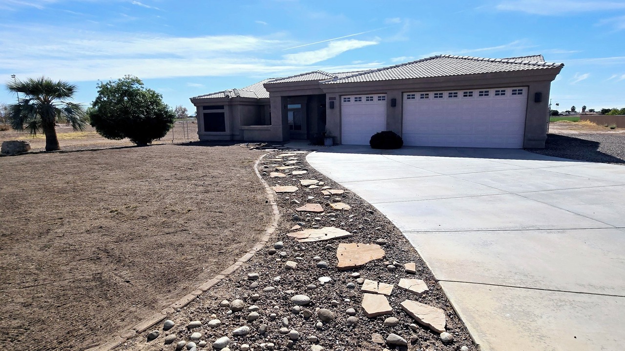 Photo of Outdoor in Blythe