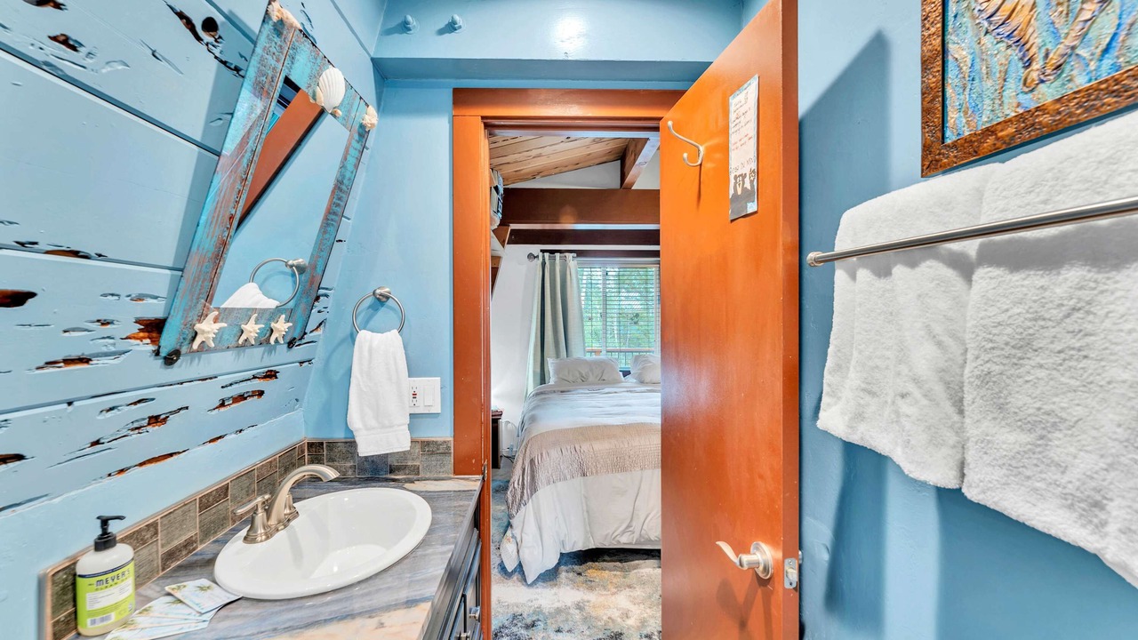 Photo of Bathroom in Serene Lakes
