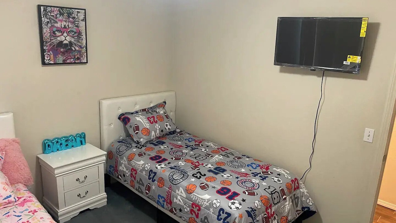 Photo of Bedroom in Merced