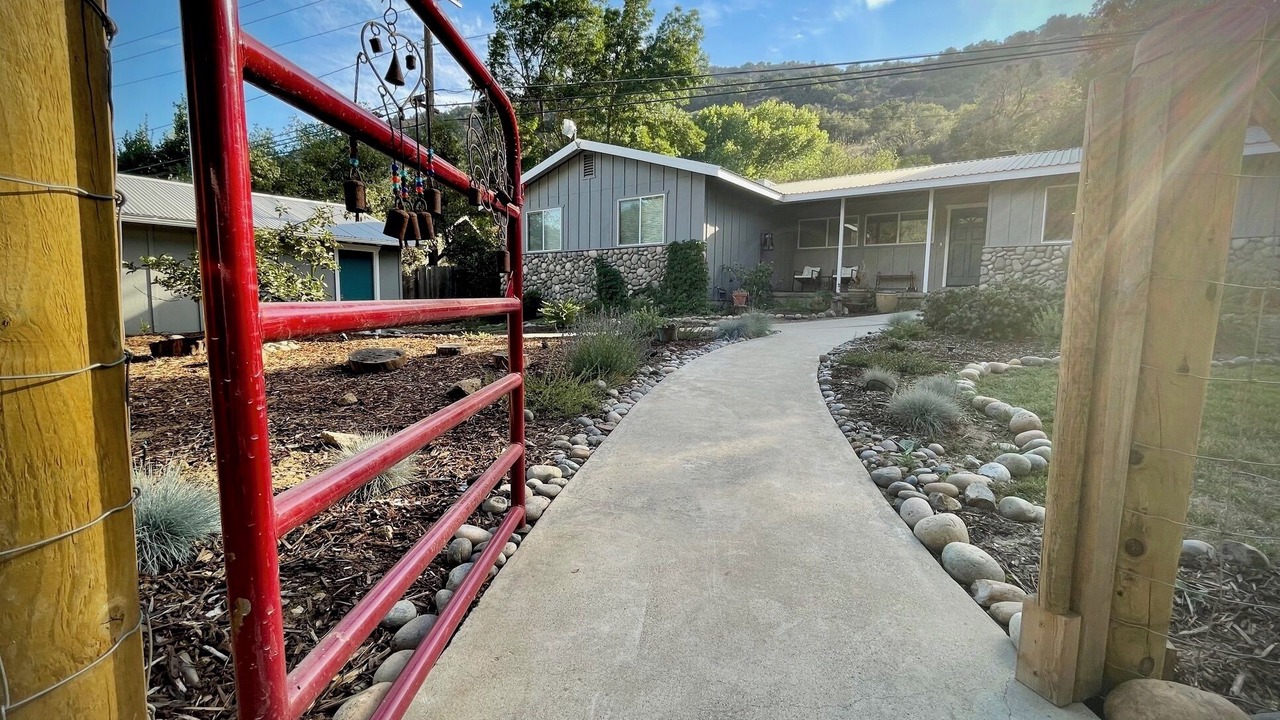 Photo of Outdoor in Three Rivers