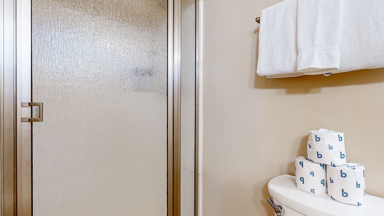 Photo of Bathroom in Black Bart