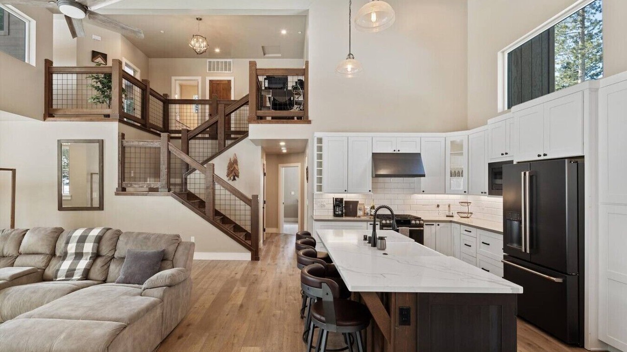 Photo of Livingroom in Tahoe Paradise