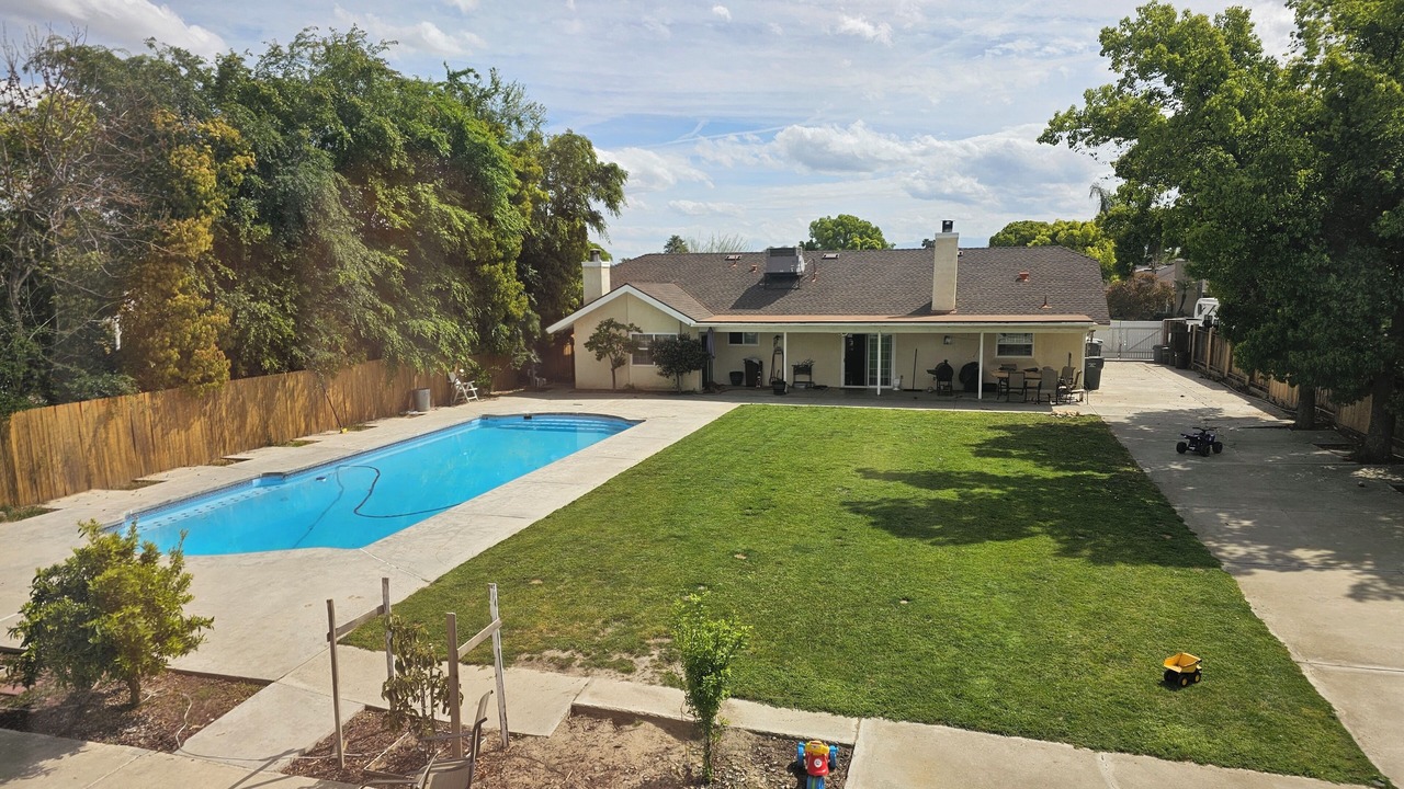Photo of Outdoor in Rosedale