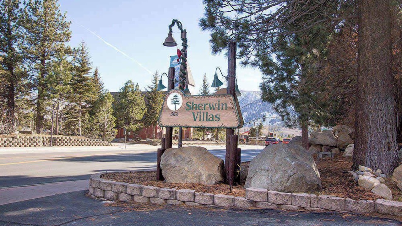 Photo of Others in Mammoth Lakes