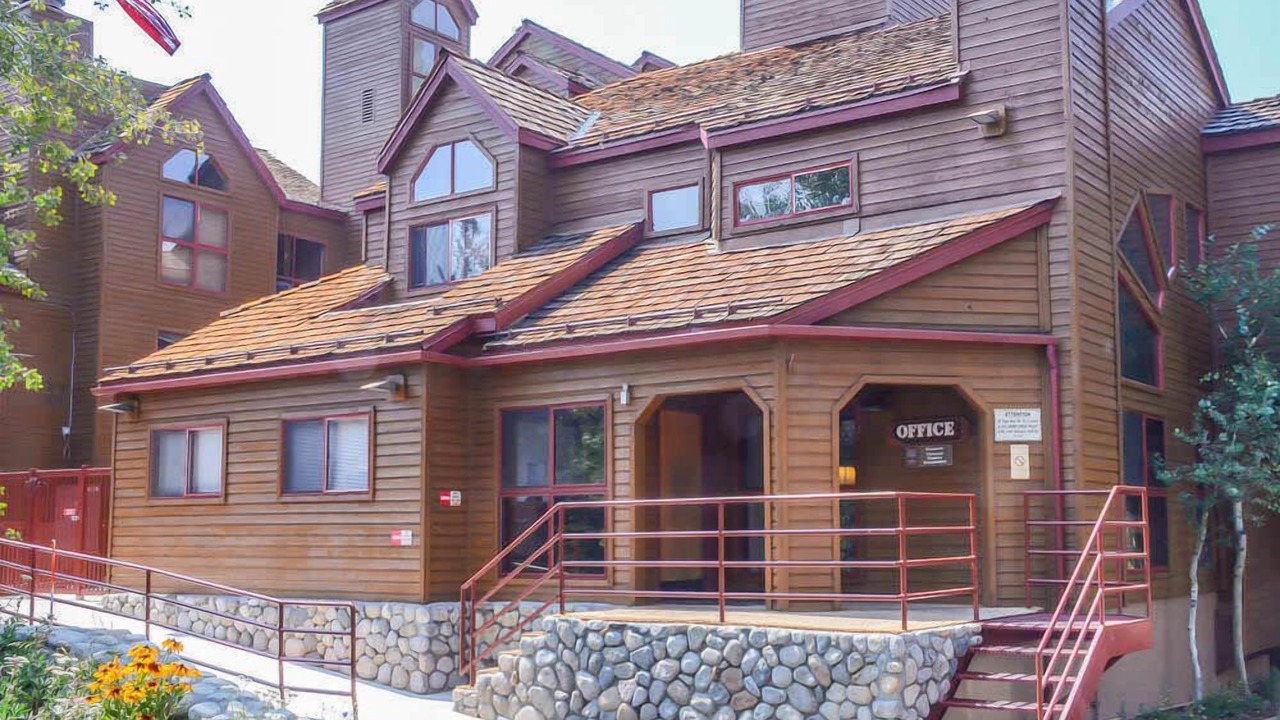 Photo of Outdoor in Mammoth Lakes