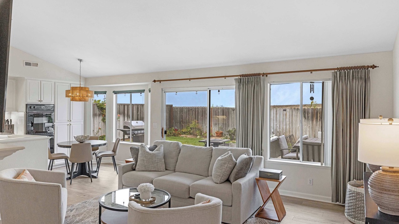 Photo of Livingroom in Marina