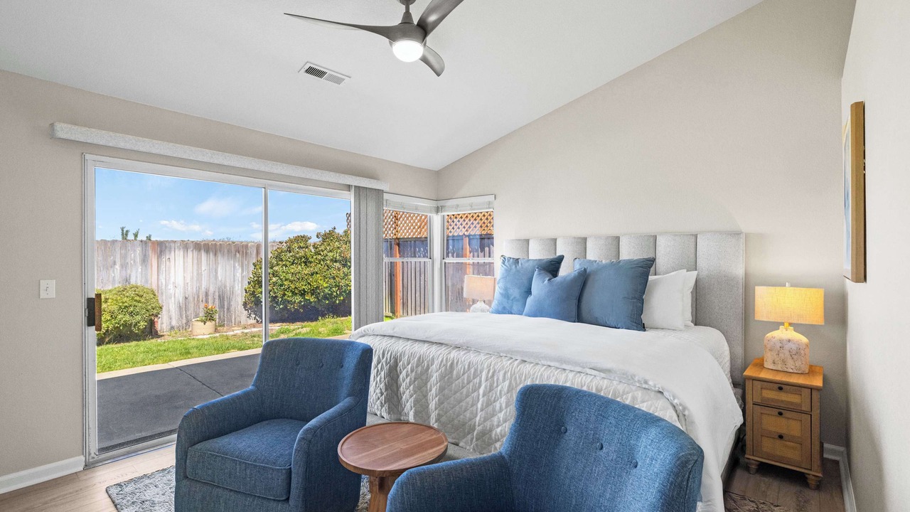 Photo of Bedroom in Marina