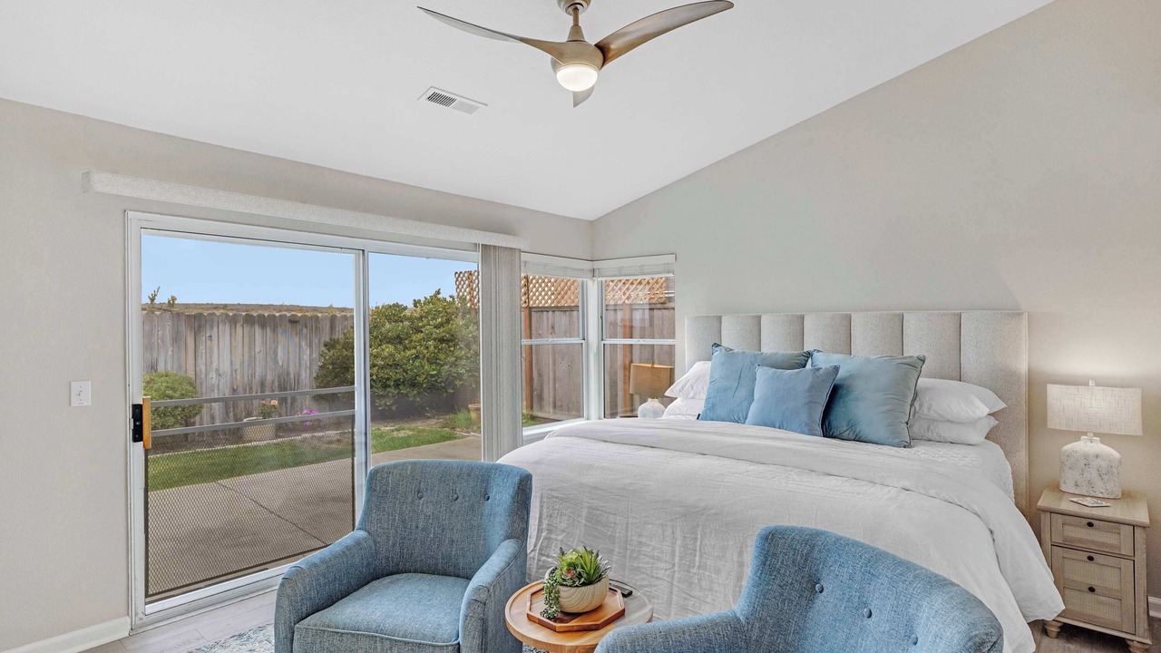 Photo of Bedroom in Marina