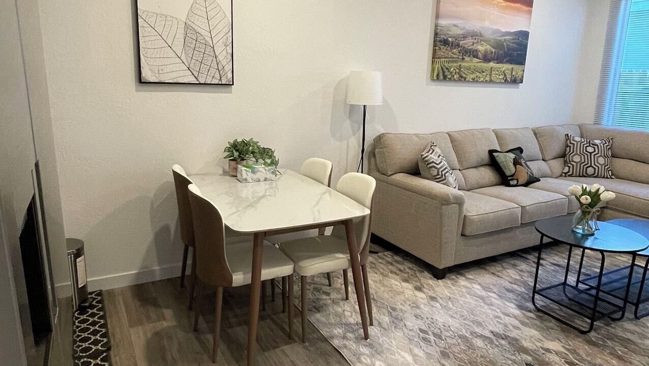 Photo of Livingroom in Raisin