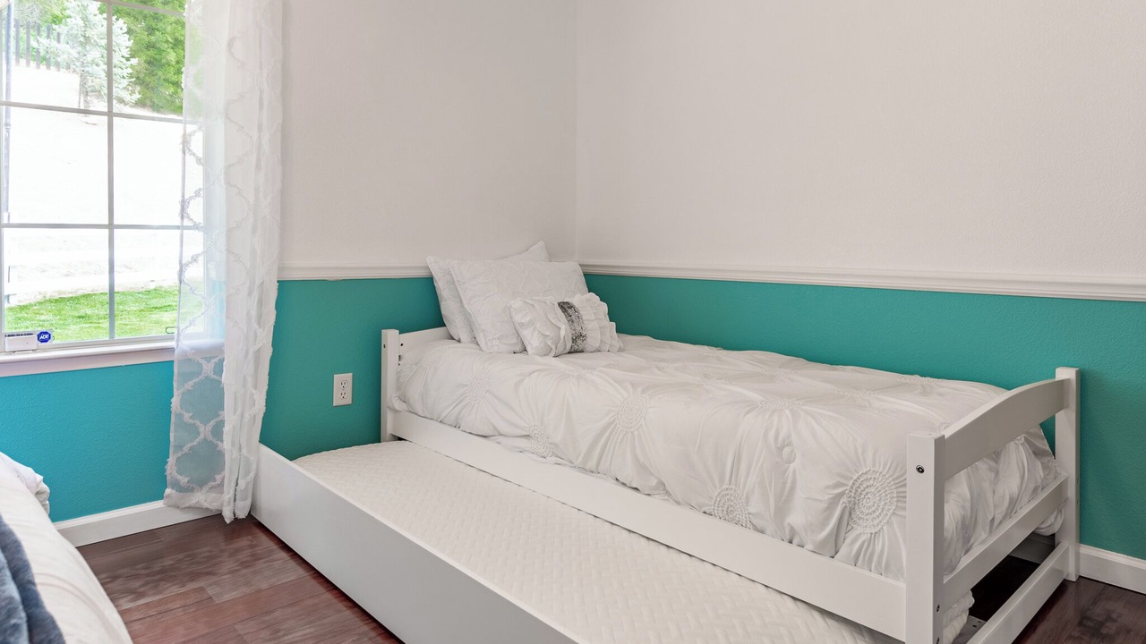 Photo of Bedroom in Oakhurst