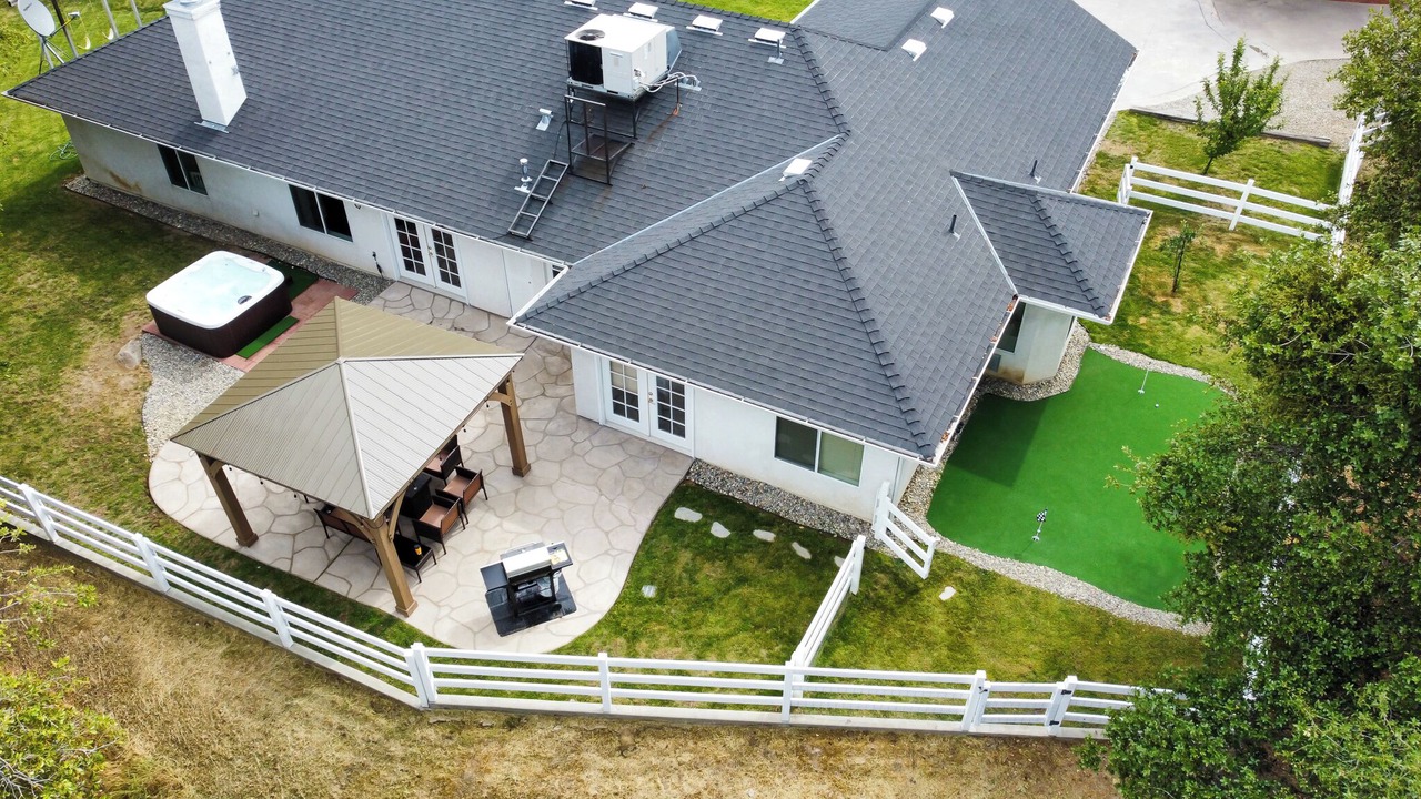 Photo of Outdoor in Oakhurst