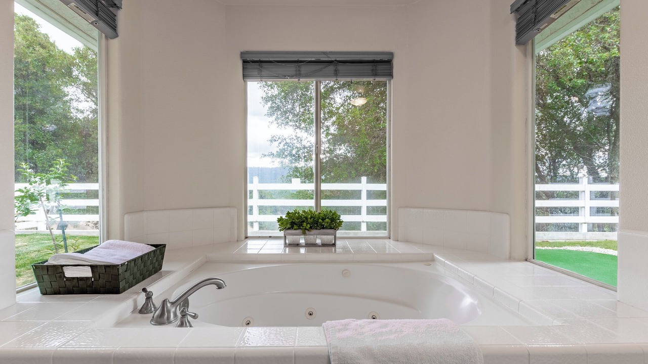 Photo of Bathroom in Oakhurst