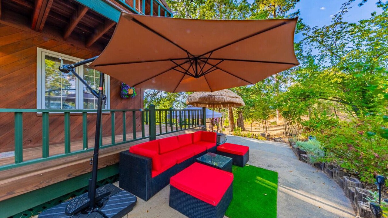 Photo of Patio Balcony in Oakhurst