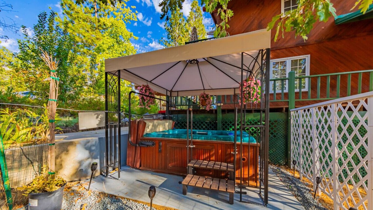 Photo of Outdoor in Oakhurst