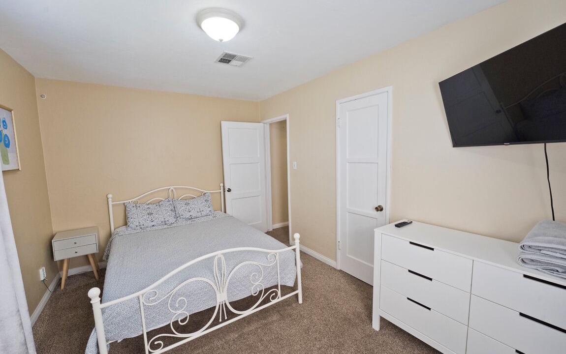 Photo of Bedroom in North Country Meadows