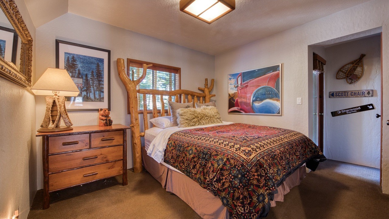 Photo of Bedroom in Alpine Meadows