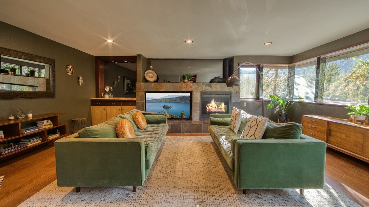 Photo of Livingroom in Alpine Meadows