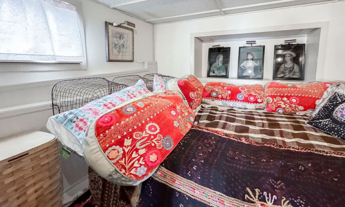 Photo of Bedroom in Crockett