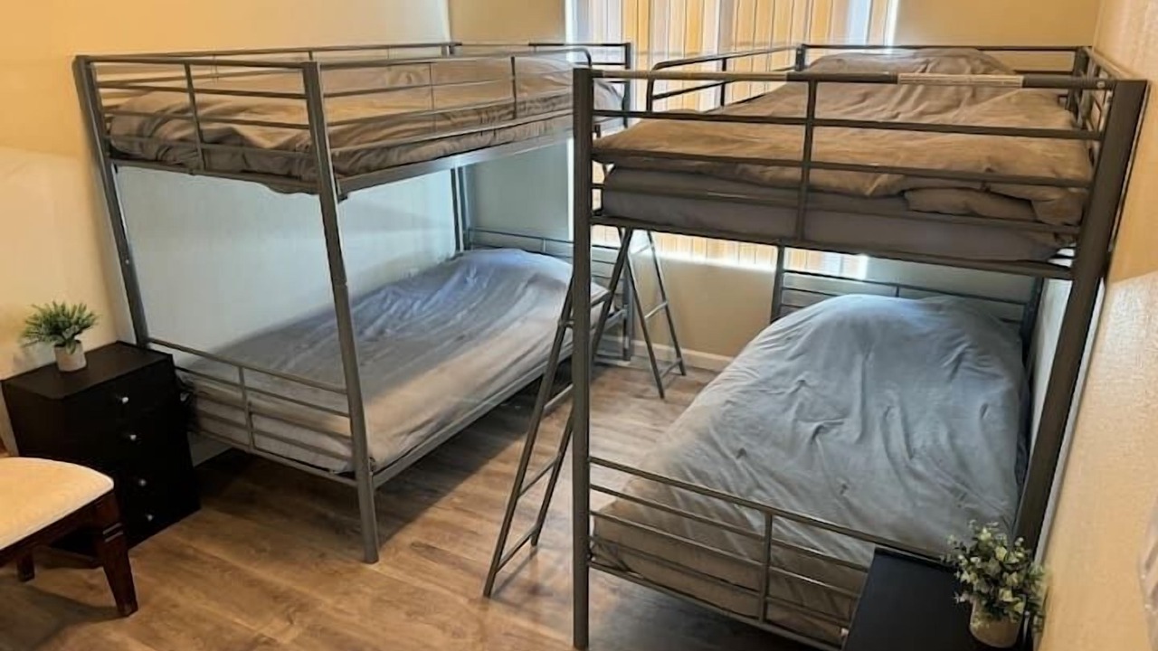Photo of Bedroom in Frazier Park