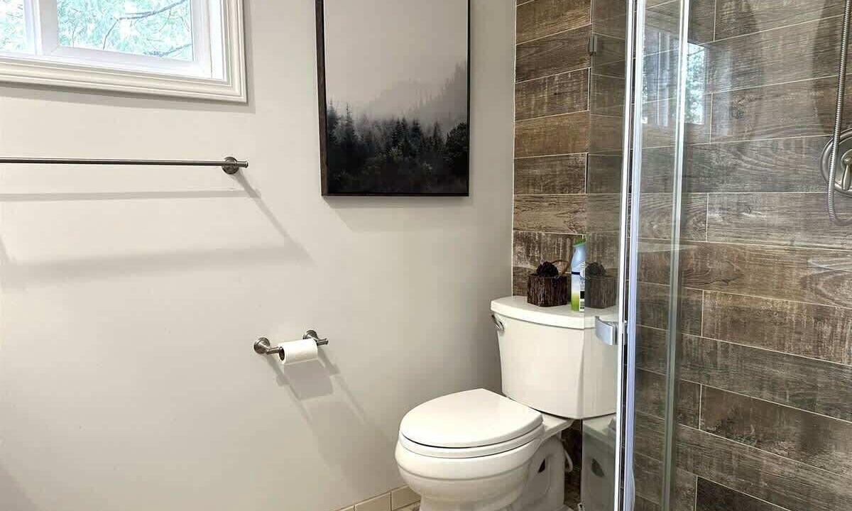 Photo of Bathroom in Twain Harte