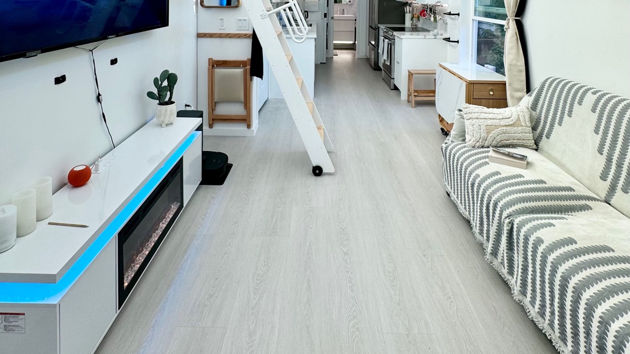 Photo of Livingroom in Cambrian