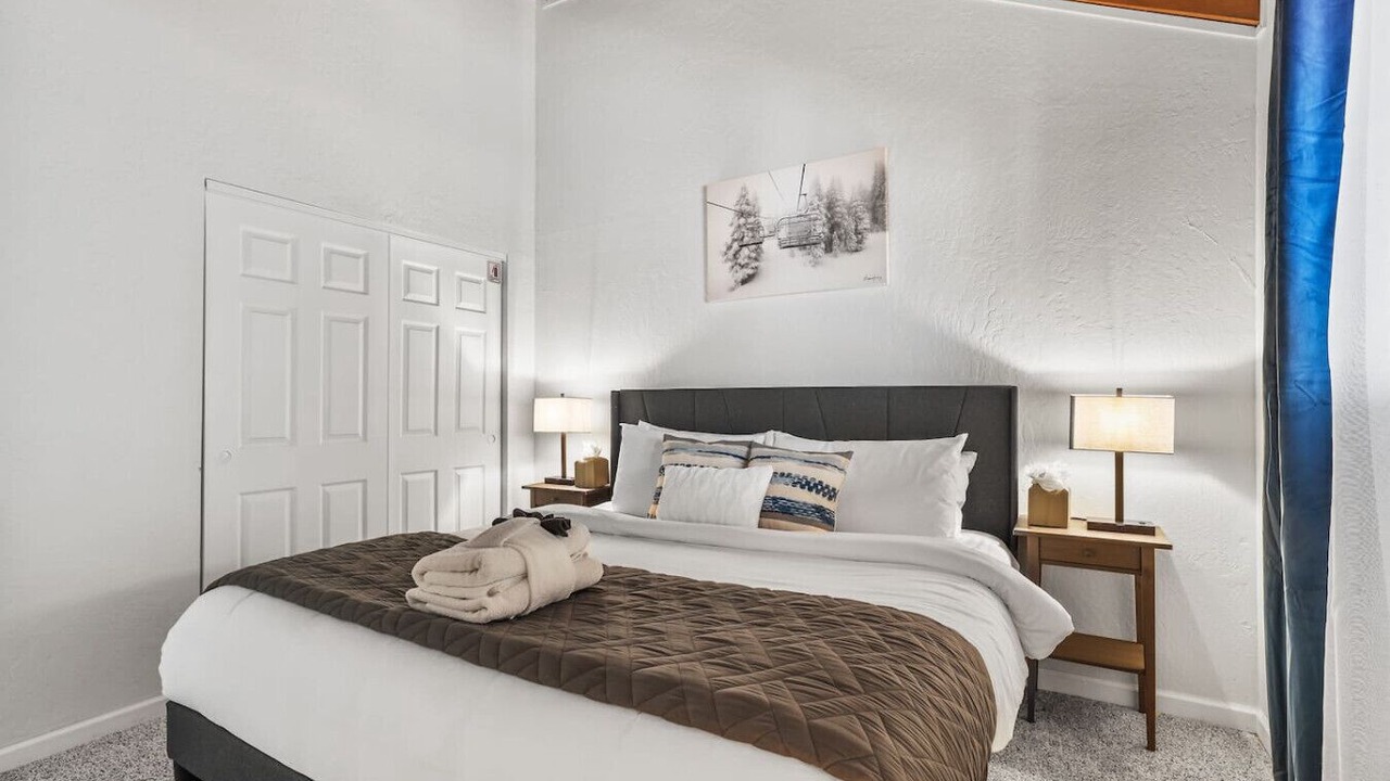 Photo of Bedroom in Tahoe Village