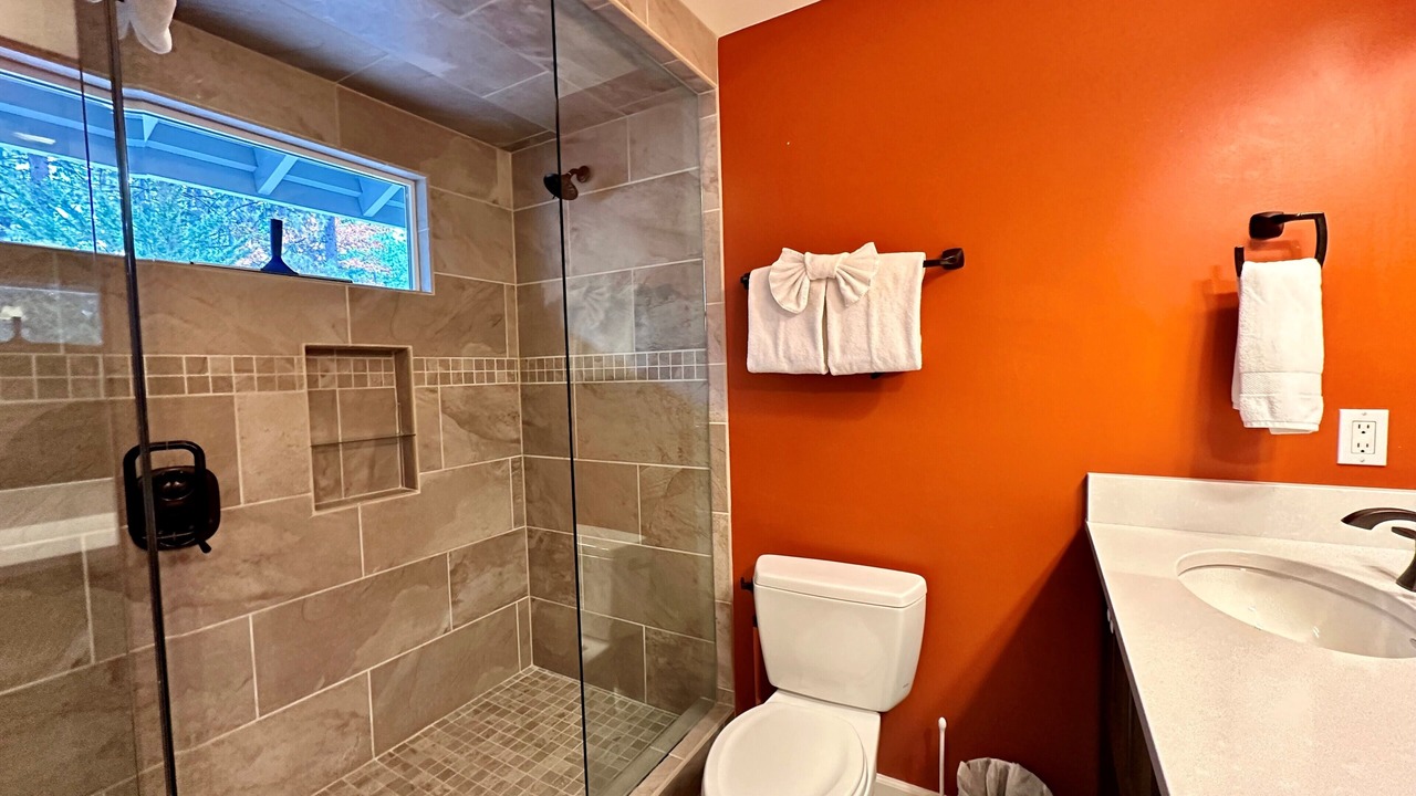 Photo of Bathroom in Skyland