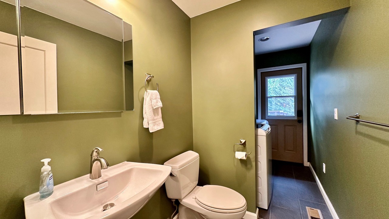 Photo of Bedroom in Skyland