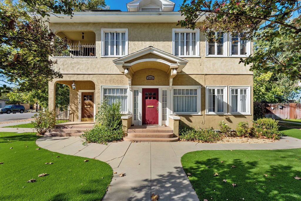 Photo of Outdoor in Riviera - Westchester