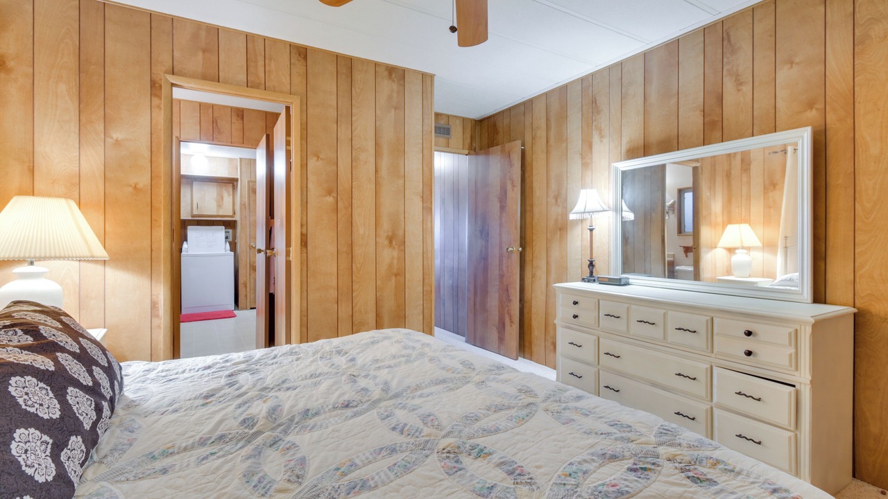 Photo of Bedroom in Desert Hills