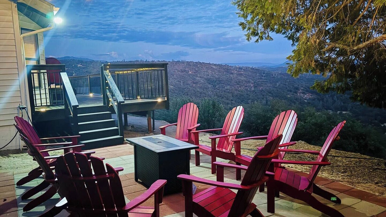 Photo of Patio Balcony in Ahwahnee