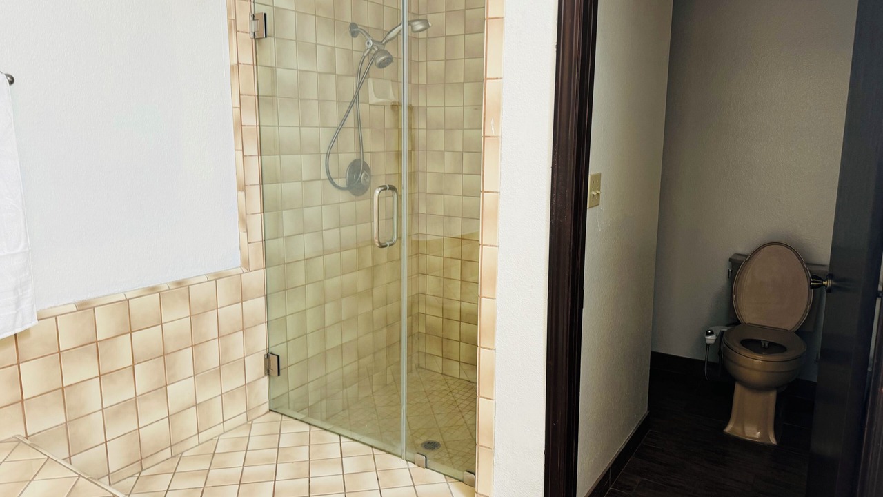 Photo of Bathroom in Bakersfield