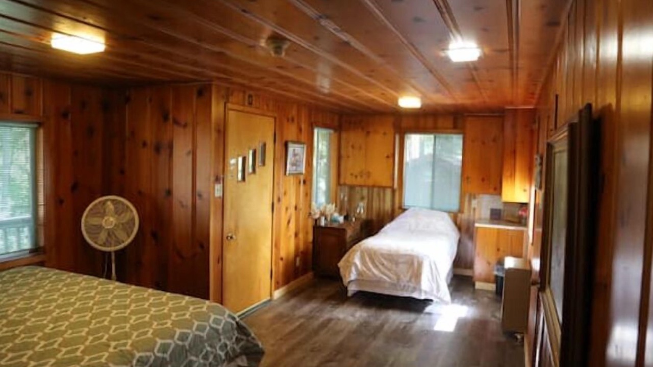 Photo of Bedroom in Garberville