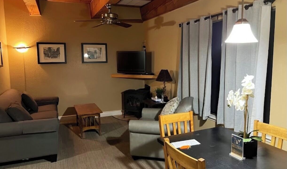 Photo of Livingroom in Tahoe Village