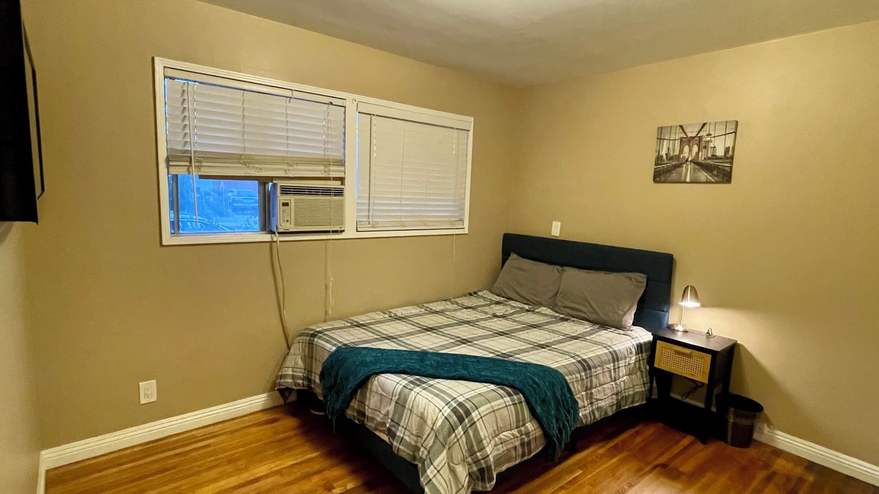 Photo of Bedroom in El Monte