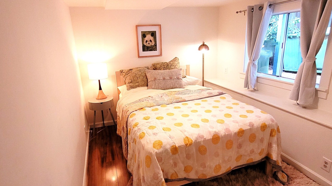 Photo of Bedroom in San Anselmo