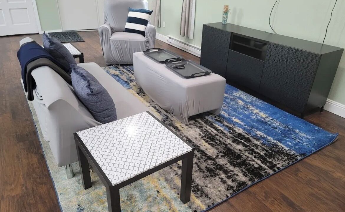 Photo of Livingroom in Oakland
