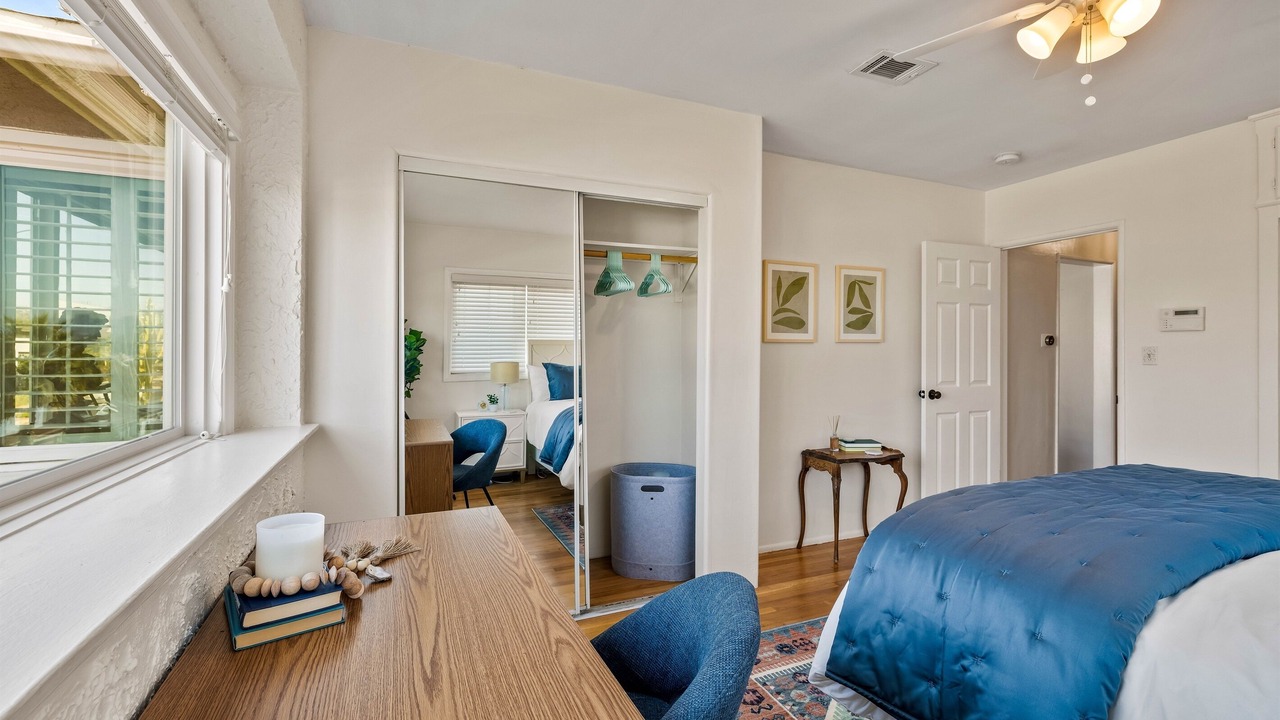 Photo of Bedroom in Ladera Heights
