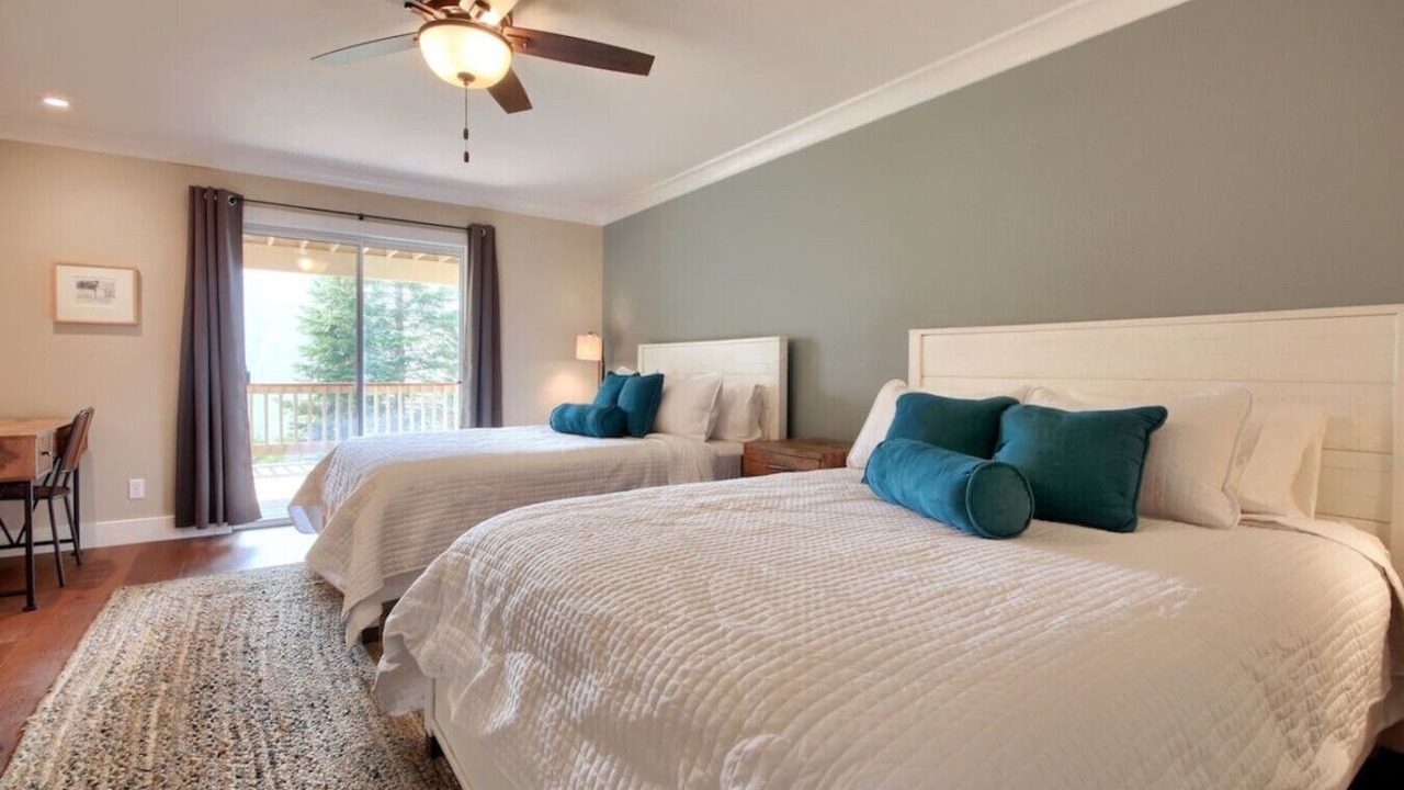 Photo of Bedroom in Yosemite West