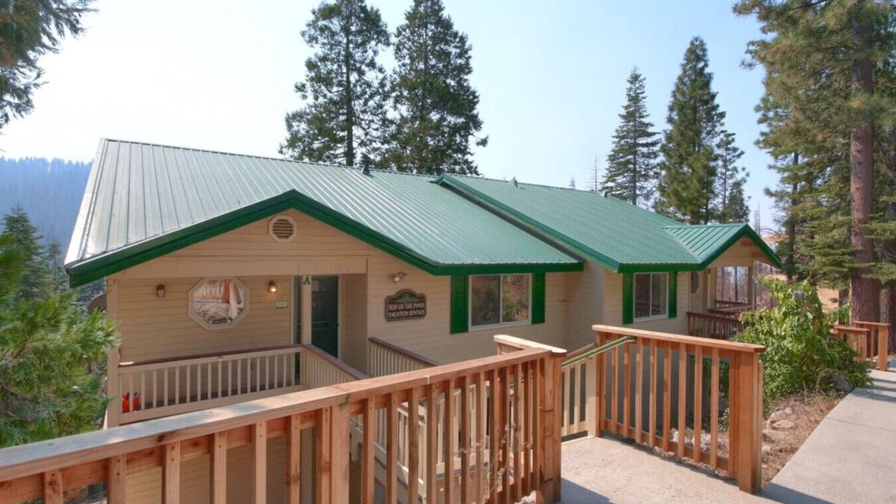Photo of Outdoor in Yosemite West
