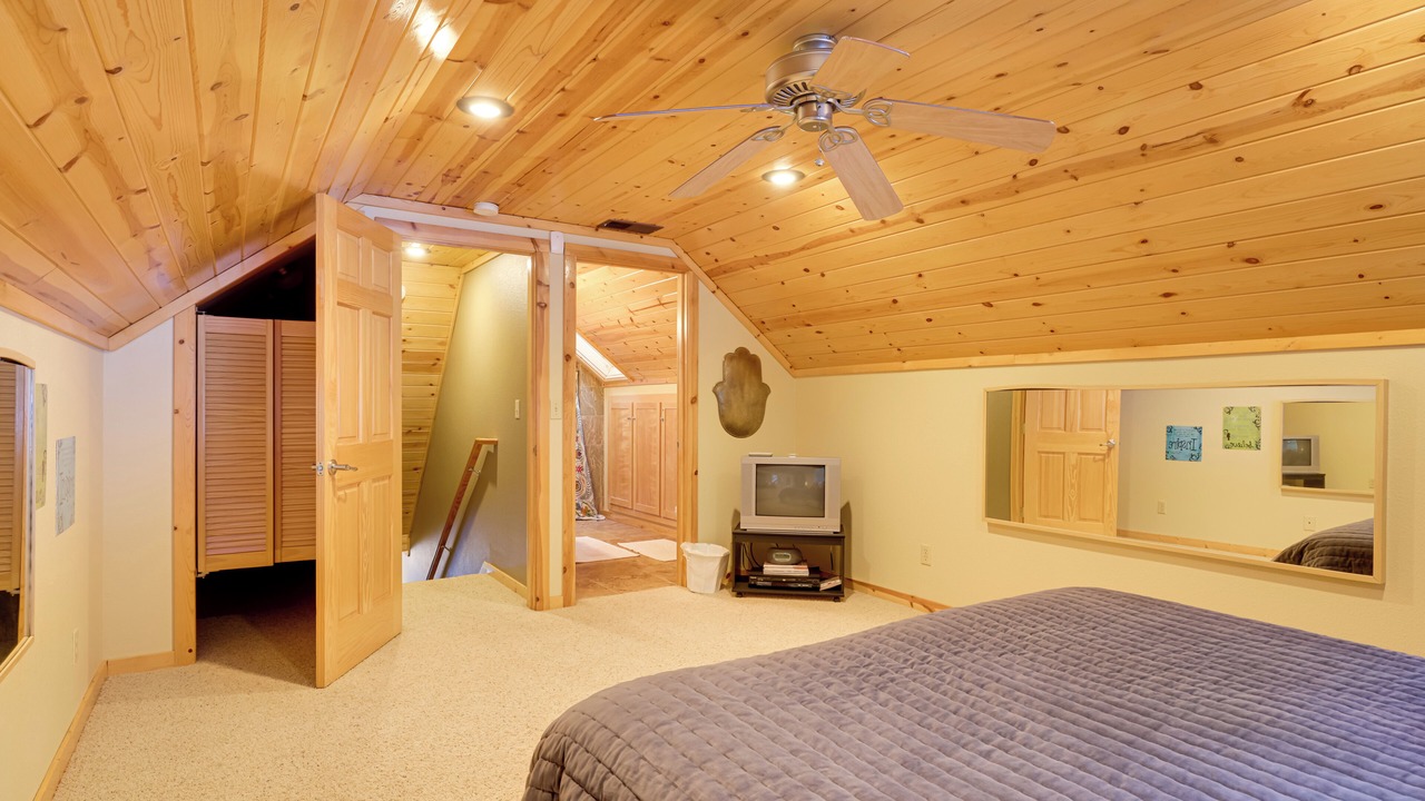 Photo of Bedroom in Strawberry