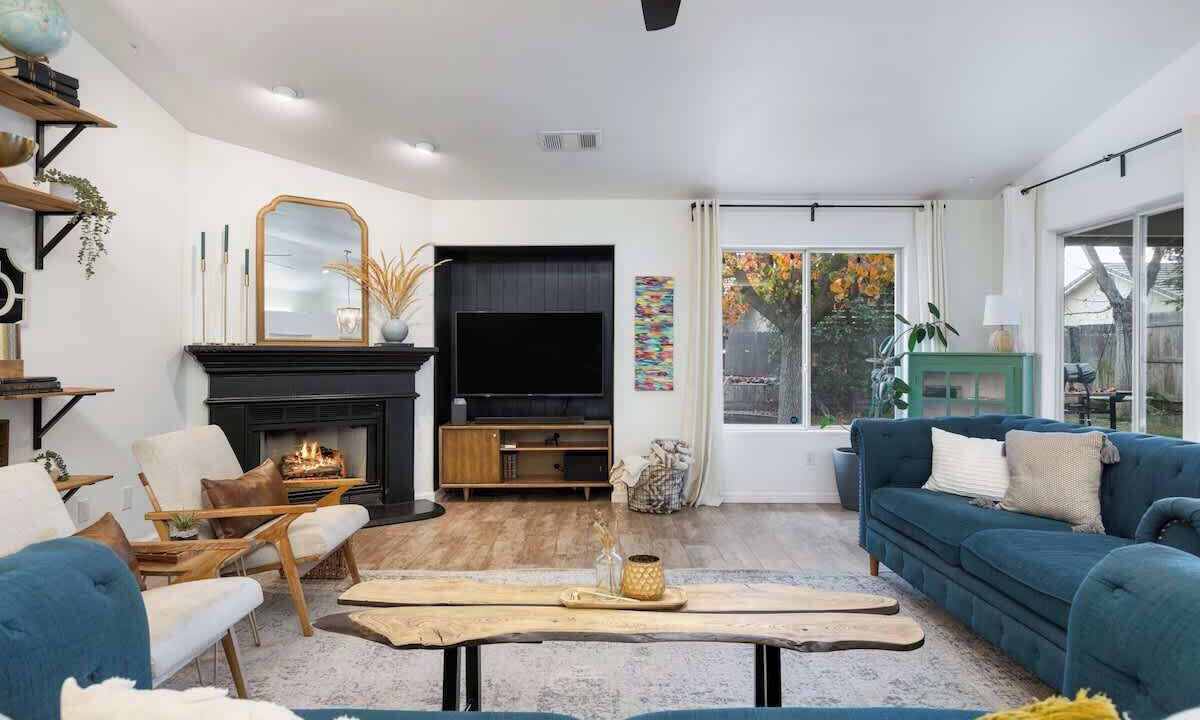Photo of Livingroom in Visalia