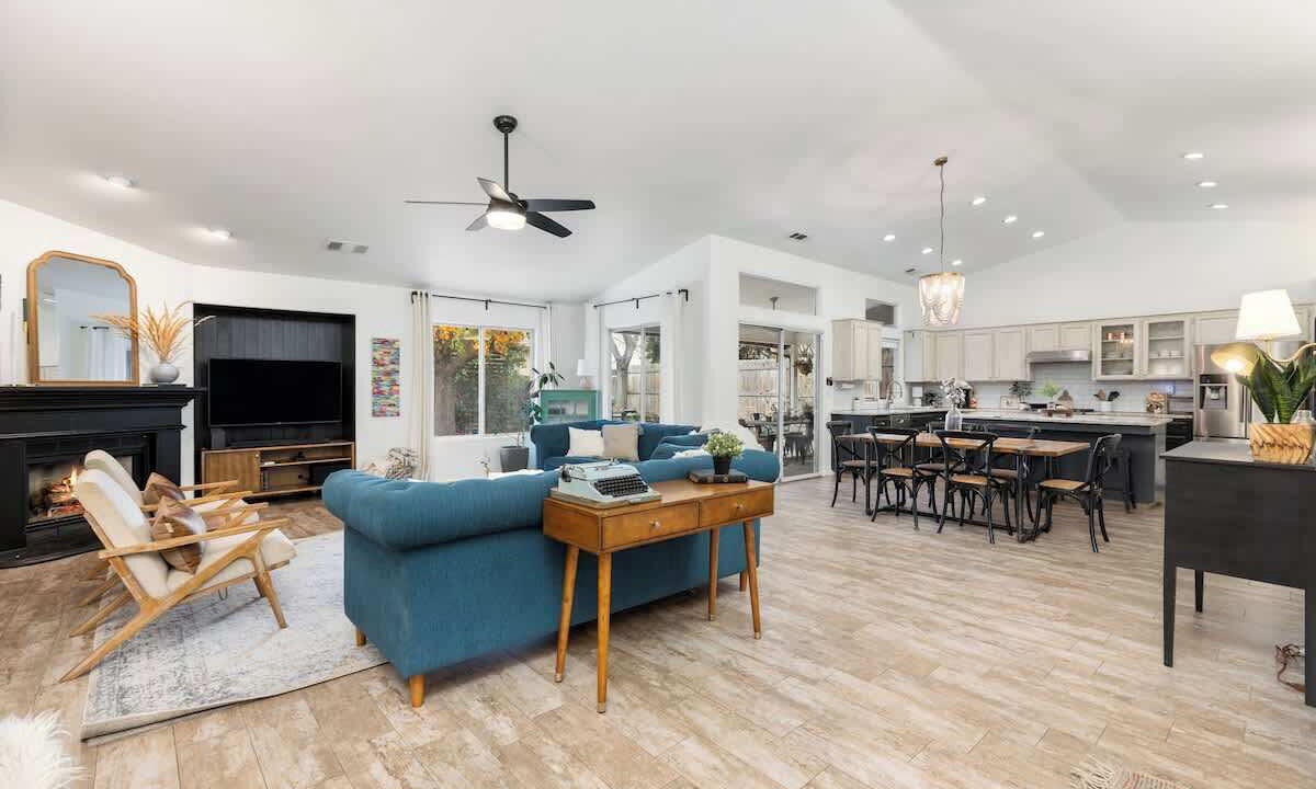 Photo of Livingroom in Visalia