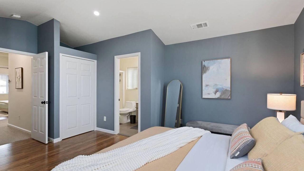 Photo of Bedroom in Vallejo