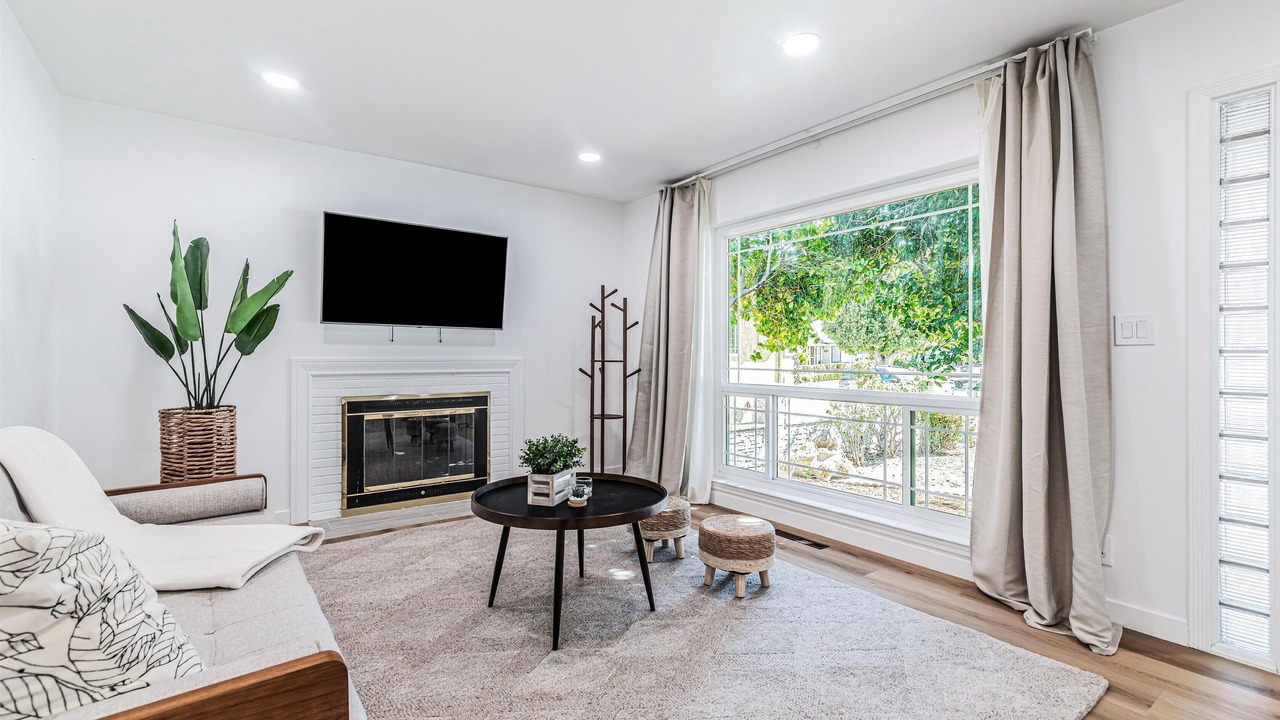 Photo of Livingroom in San Jose