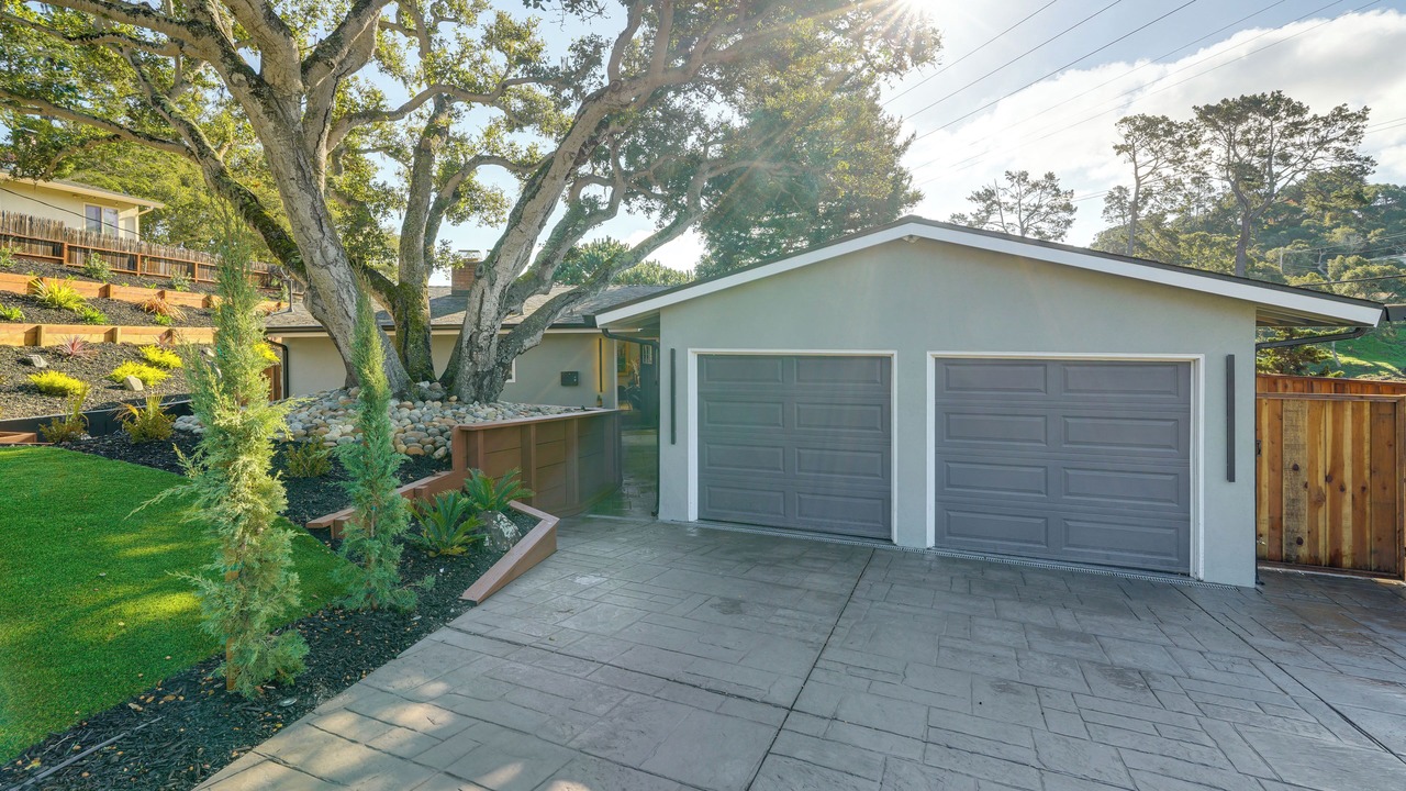 Photo of Outdoor in Del Rey Oaks