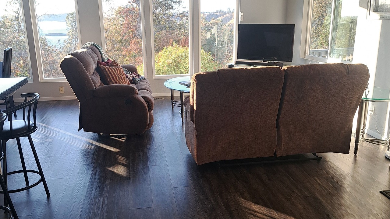 Photo of Livingroom in Coulterville